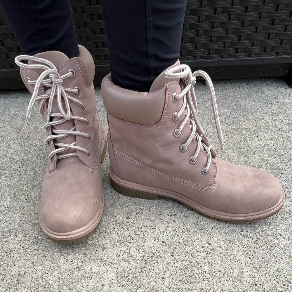 Union Bay mauve/pink booties. Size 9 1/2.